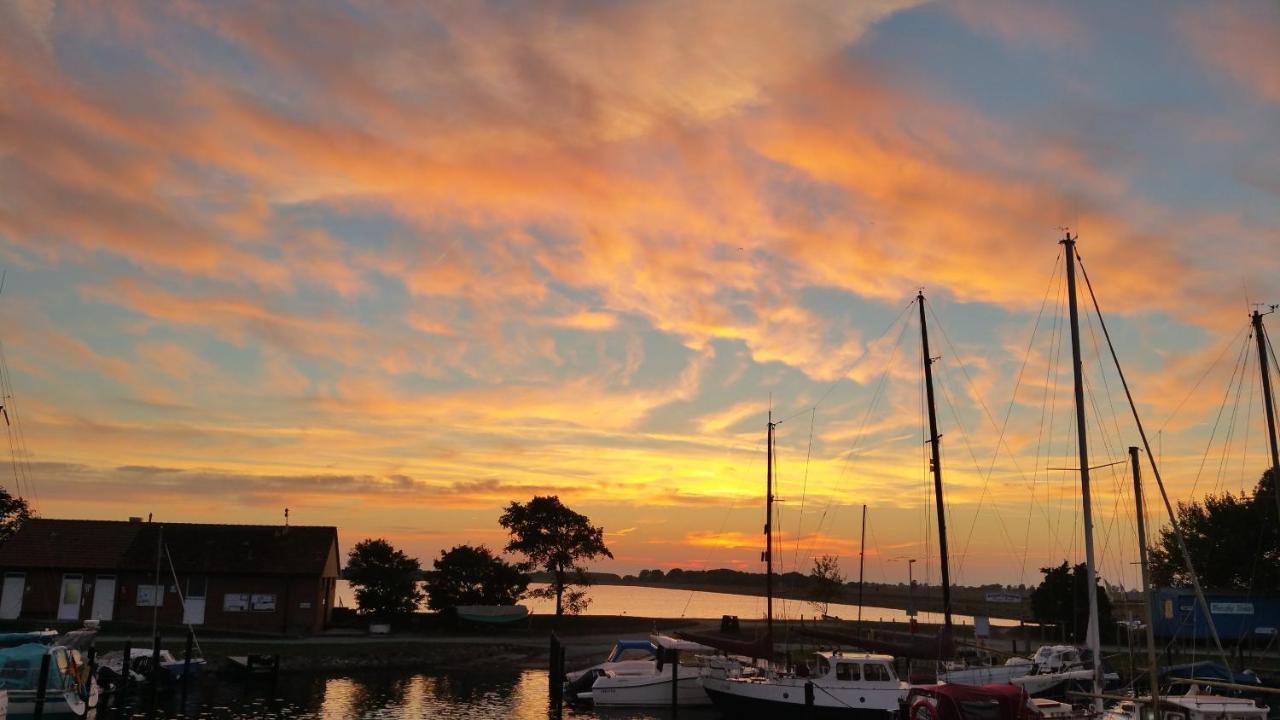 Apartmán Haus Am Teich - Teichblick Fehmarn Exteriér fotografie